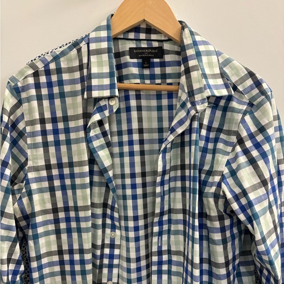Banana Republic Men’s Large Dress Shirts - Lot of 6
